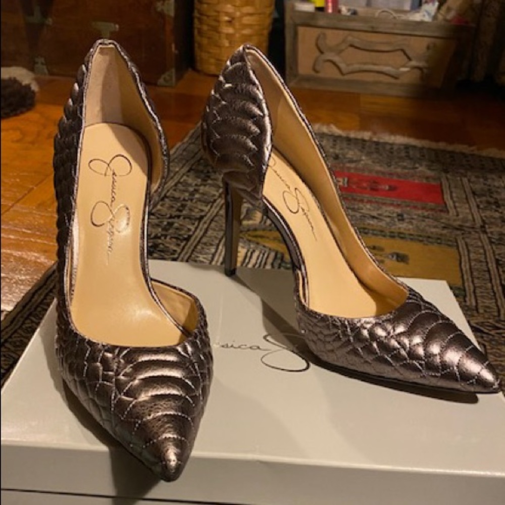 Jessica Simpson Pumps